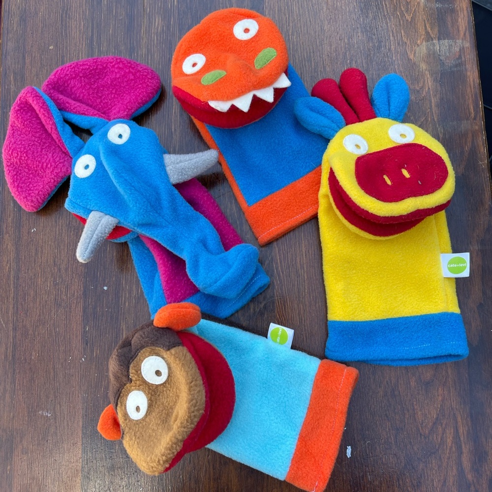 Cate & Levi puppets. EUC
